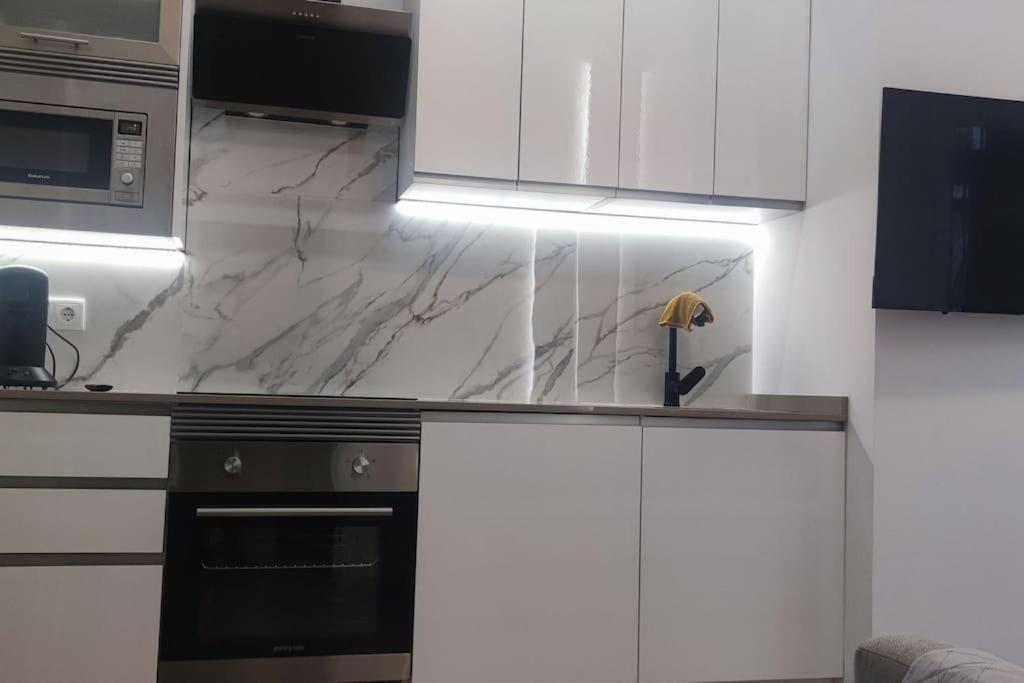 Apartamento 4 Habitaciones 2 Banos Ciudad De Las Ciencias Vt-55209-V Valencia Exterior photo